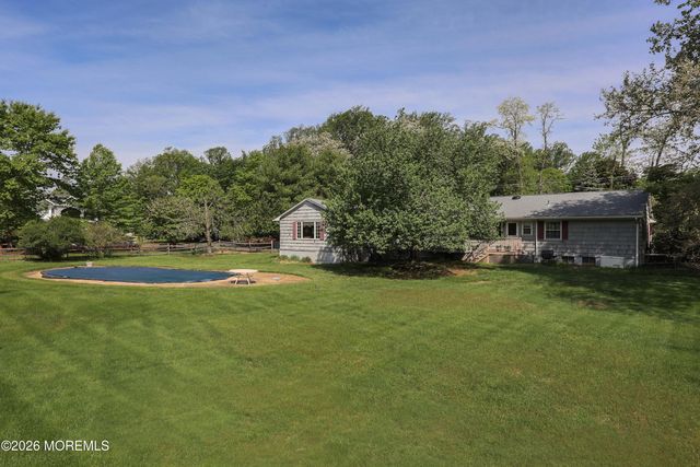 31 Mccampbell Road, Holmdel, NJ 07733