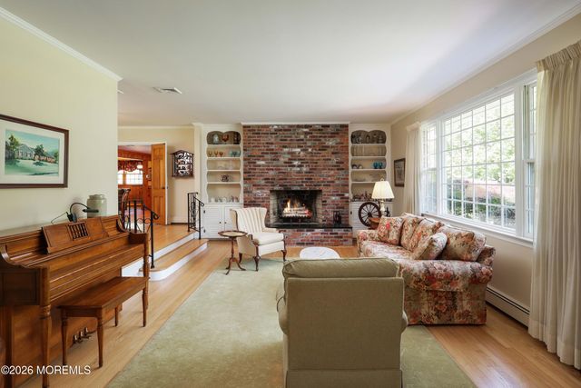 31 Mccampbell Road, Holmdel, NJ 07733