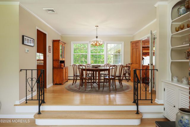 31 Mccampbell Road, Holmdel, NJ 07733