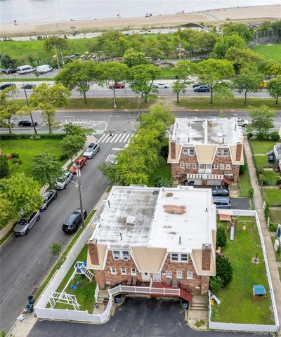 211 Beach 16th Street, Far Rockaway, NY 11691