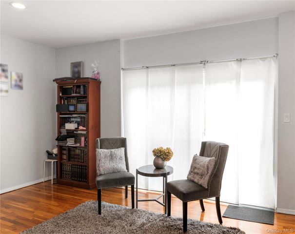 211 Beach 16th Street, Far Rockaway, NY 11691