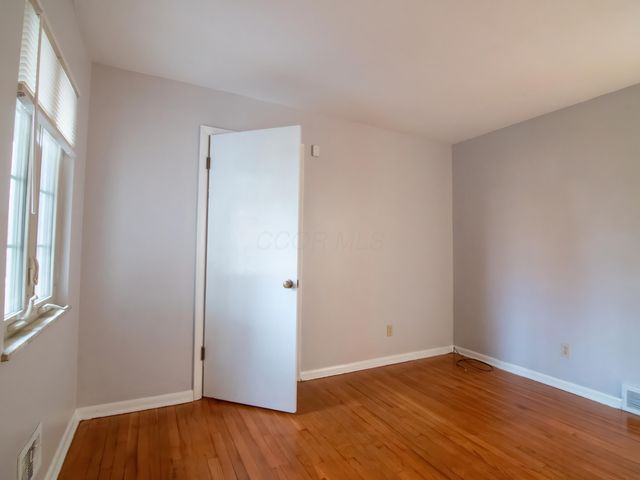 2861 Wellesley Drive, Columbus, OH 43221