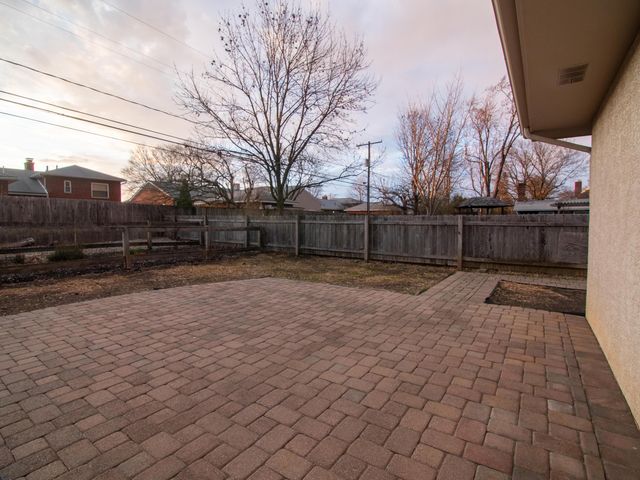 2861 Wellesley Drive, Columbus, OH 43221