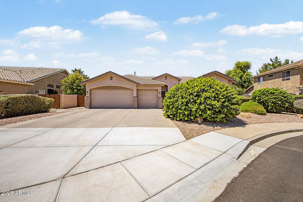 2263 E WATERVIEW Place, Chandler, AZ 85249