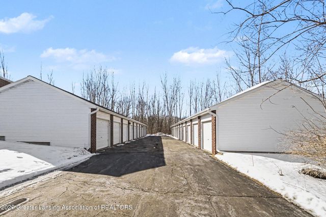 1105 Carom Circle, Mason, MI 48854