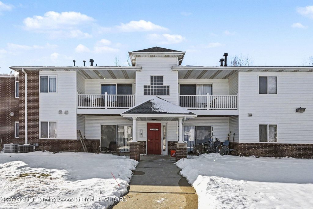 1105 Carom Circle, Mason, MI 48854