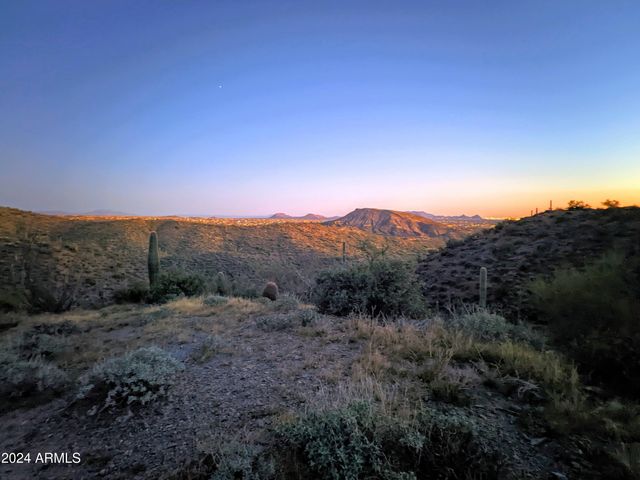 41786 N ROUNDUP Drive 17C, Scottsdale, AZ 85262