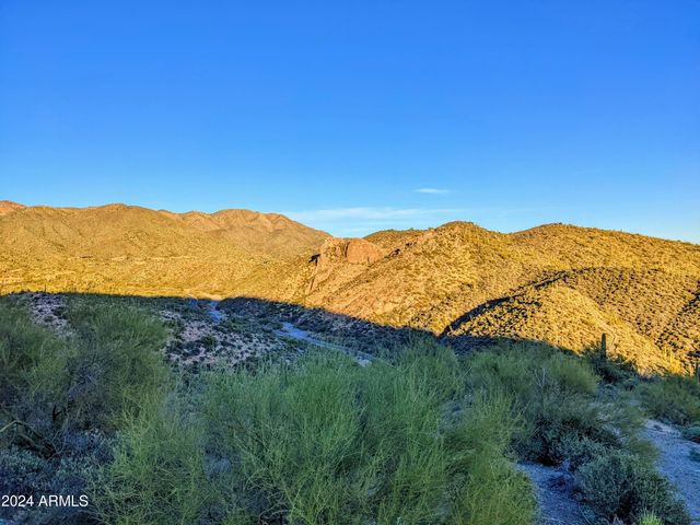 41786 N ROUNDUP Drive 17C, Scottsdale, AZ 85262