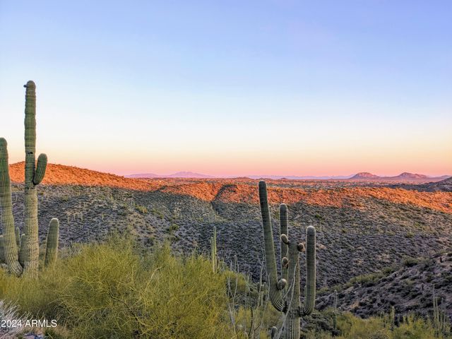 41786 N ROUNDUP Drive 17C, Scottsdale, AZ 85262