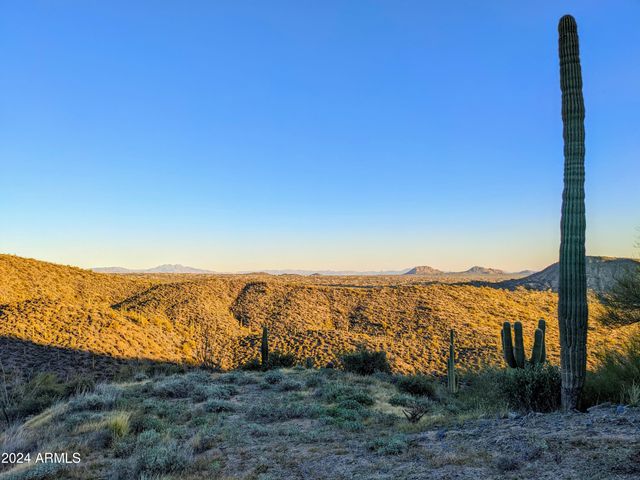 41786 N ROUNDUP Drive 17C, Scottsdale, AZ 85262