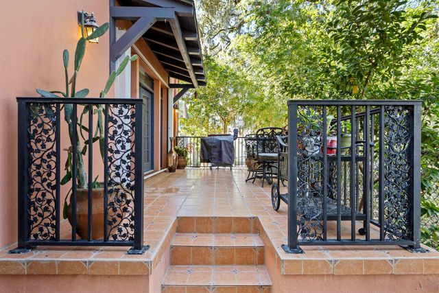 345 Charlotte St, St Augustine, FL 32084