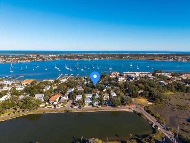 345 Charlotte St, St Augustine, FL 32084