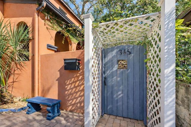 345 Charlotte St, St Augustine, FL 32084