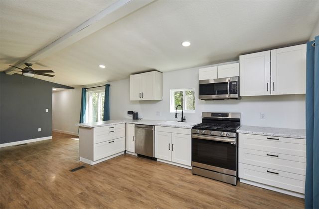 8447 Rosewood Street, Dexter, IA 50070