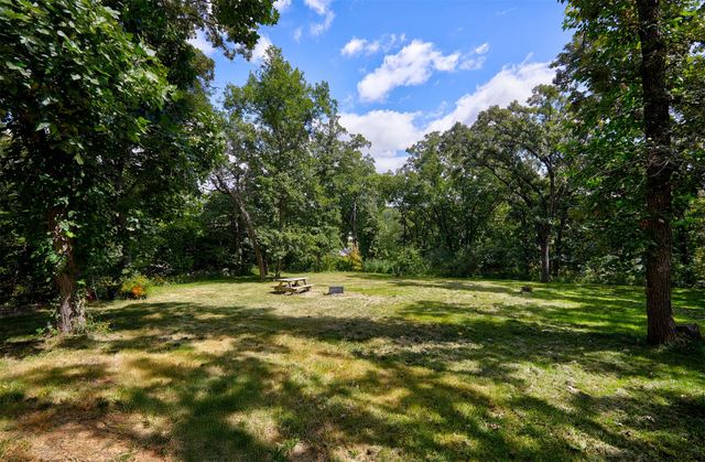8447 Rosewood Street, Dexter, IA 50070