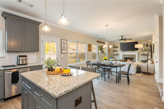 529 Belmont Lane, Dallas, GA 30132