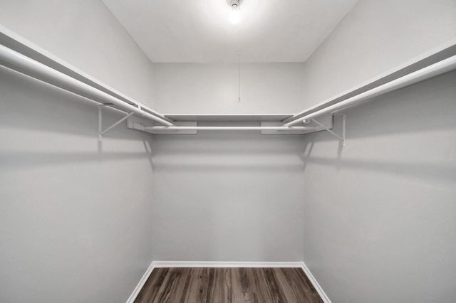 9303 Hammerly Boulevard 402, Houston, TX 77080