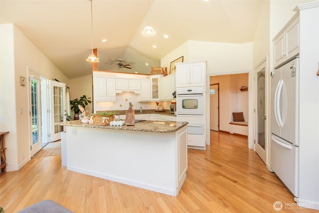 142 Charles Way, Sequim, WA 98382