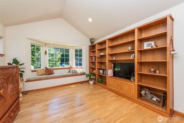 142 Charles Way, Sequim, WA 98382