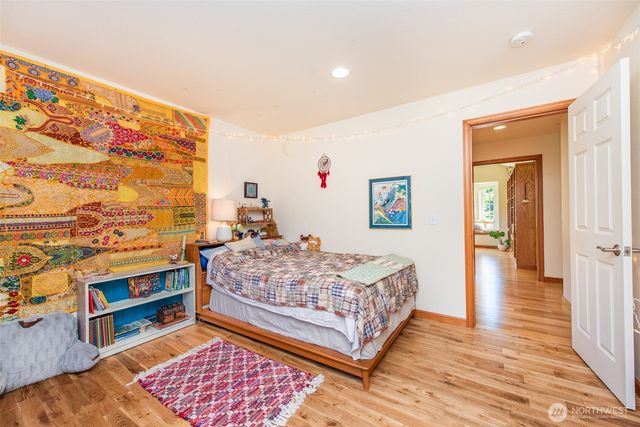 142 Charles Way, Sequim, WA 98382