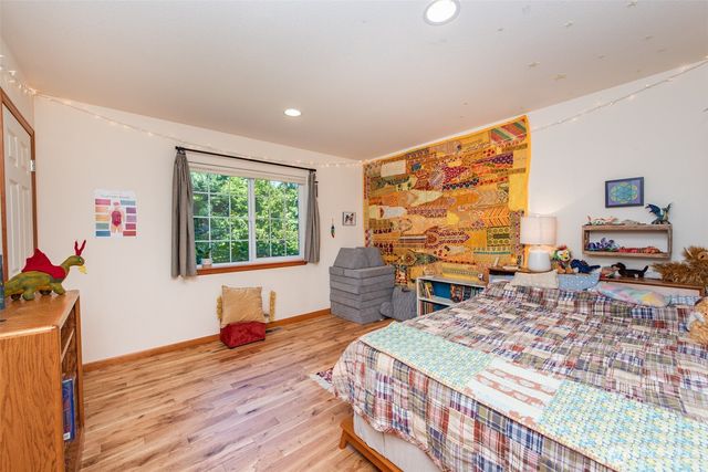 142 Charles Way, Sequim, WA 98382