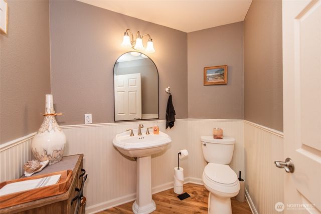 142 Charles Way, Sequim, WA 98382