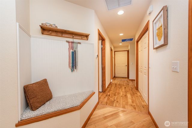 142 Charles Way, Sequim, WA 98382