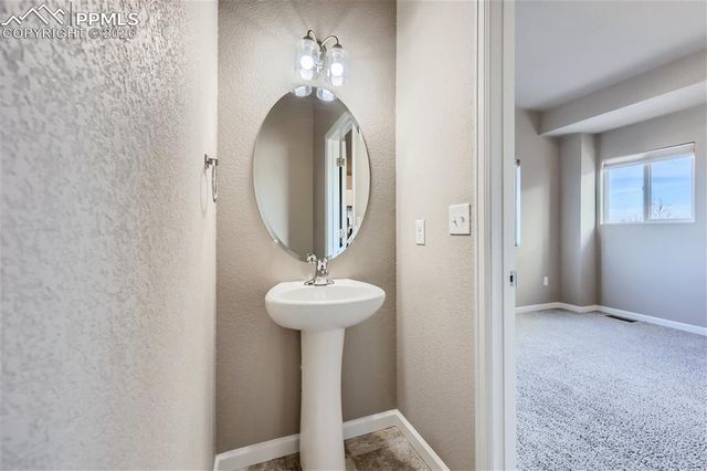 4270 Little Rock View, Colorado Springs, CO 80911