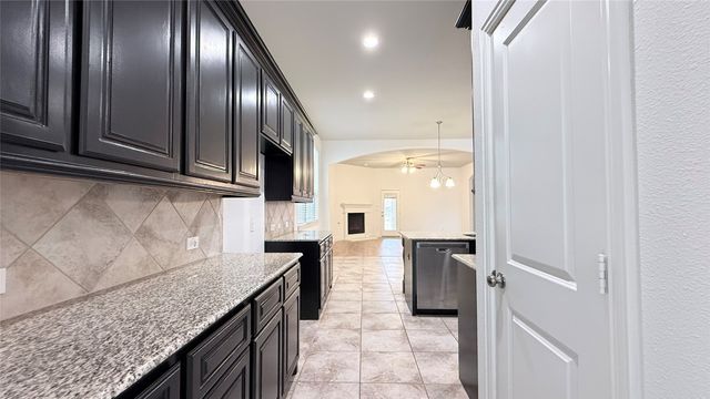 2720 Inn Kitchen Way, Mckinney, TX 75071
