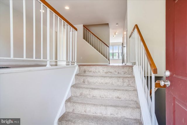 8830 THOMAS LEA, Gaithersburg, MD 20886