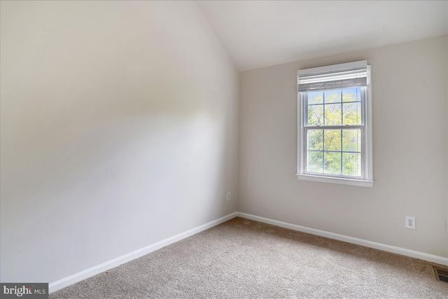 8830 THOMAS LEA, Gaithersburg, MD 20886