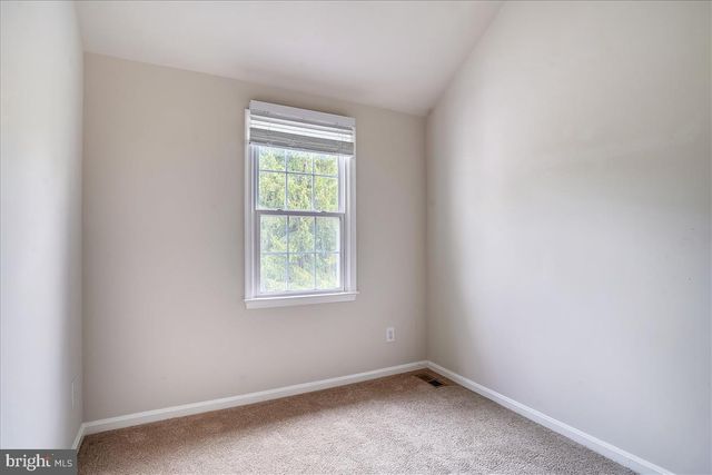 8830 THOMAS LEA, Gaithersburg, MD 20886
