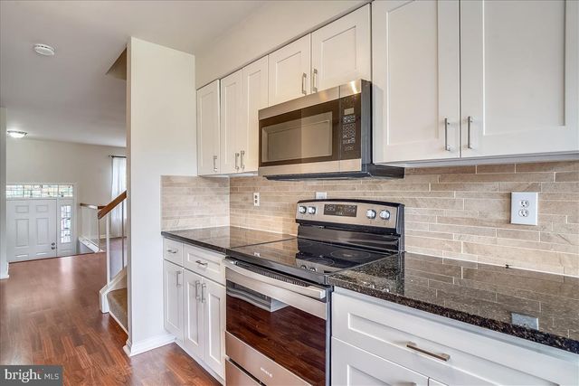 8830 THOMAS LEA, Gaithersburg, MD 20886