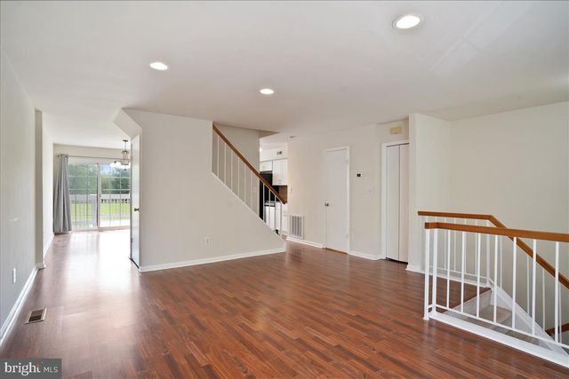 8830 THOMAS LEA, Gaithersburg, MD 20886