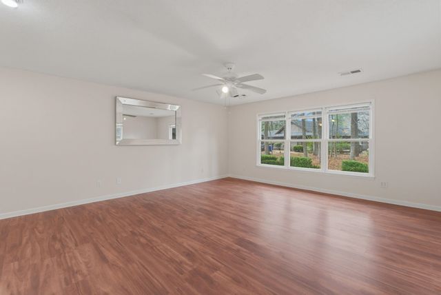 100 Timberline Dr., Conway, SC 29526