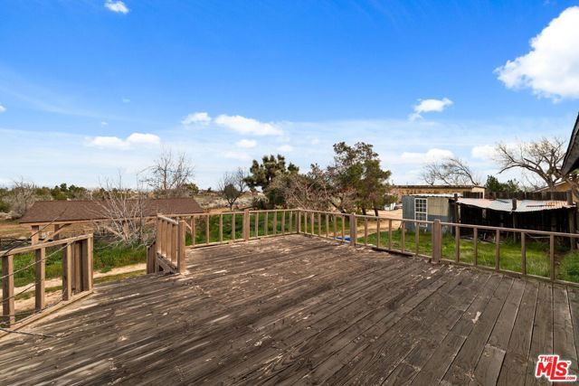 6906 Phelan Road, Phelan, CA 92371