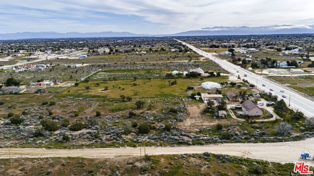 6906 Phelan Road, Phelan, CA 92371