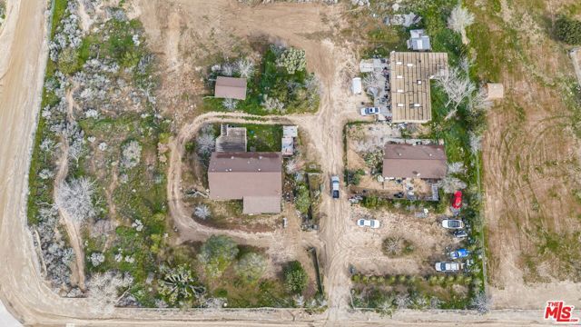 6906 Phelan Road, Phelan, CA 92371