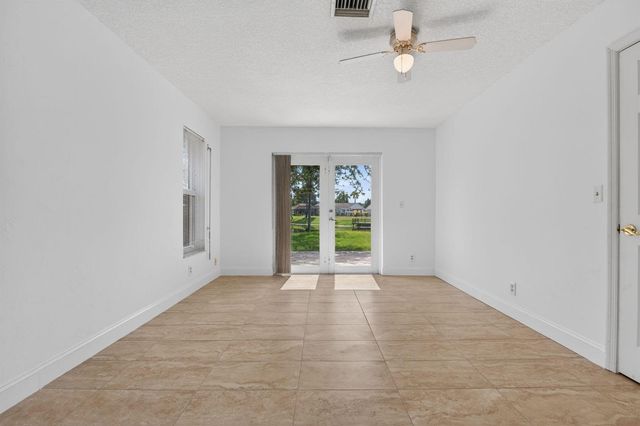 1273 SW 25th Avenue, Deerfield Beach, FL 33442