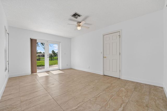 1273 SW 25th Avenue, Deerfield Beach, FL 33442