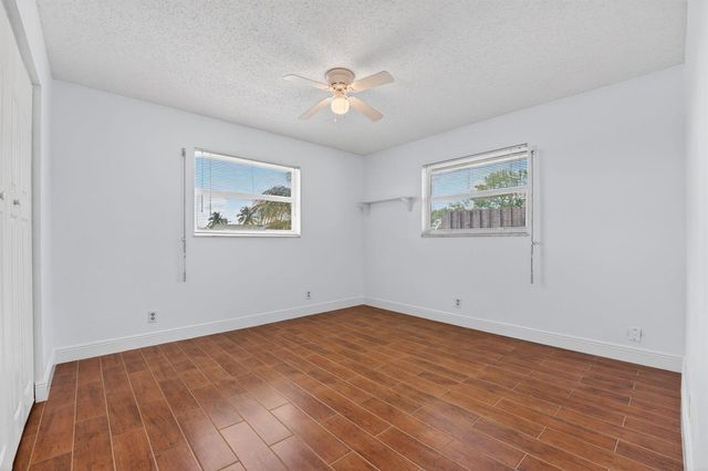 1273 SW 25th Avenue, Deerfield Beach, FL 33442
