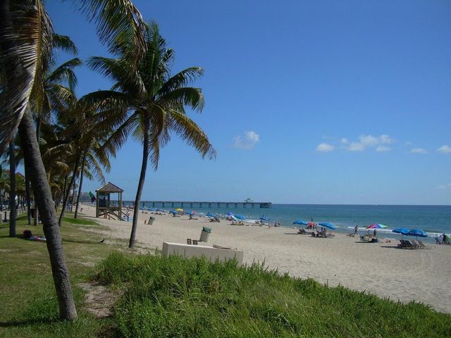 1273 SW 25th Avenue, Deerfield Beach, FL 33442