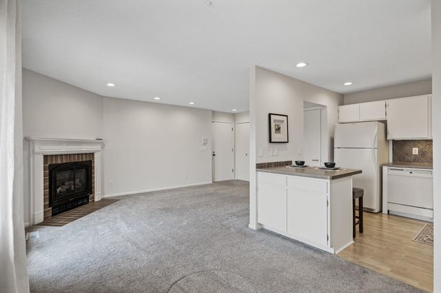 6807 Langford Drive, Edina, MN 55436