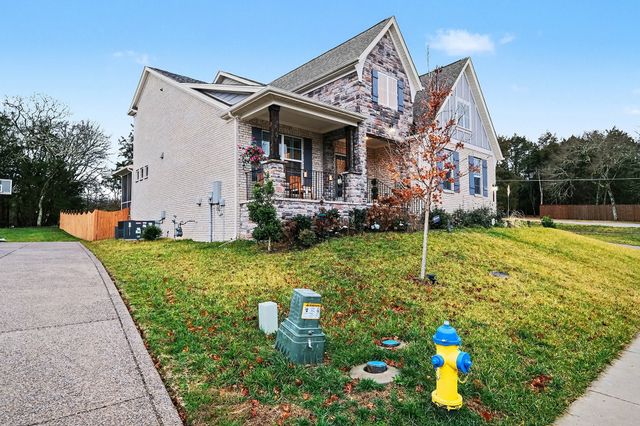 3006 Oxford Dr, Mount Juliet, TN 37122