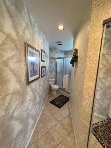 6632 PINEVIEW TERRACE 10-201, Bradenton, FL 34203