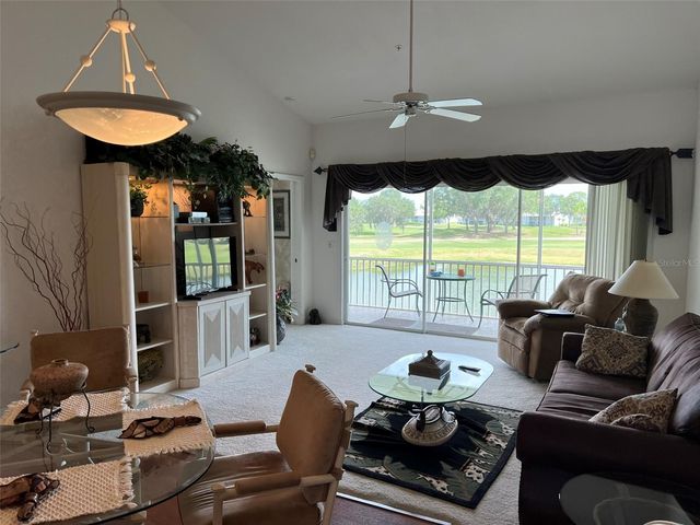 6632 PINEVIEW TERRACE 10-201, Bradenton, FL 34203