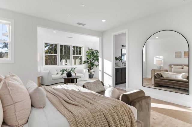 15675 El Gato Lane, Los Gatos, CA 95032