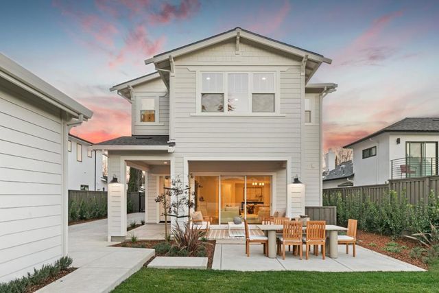 15675 El Gato Lane, Los Gatos, CA 95032