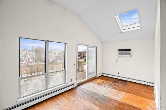 259 W Hudson Street, Long Beach, NY 11561