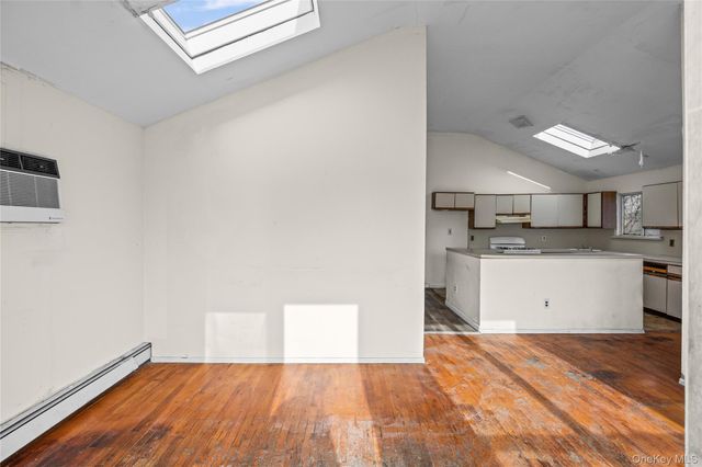 259 W Hudson Street, Long Beach, NY 11561